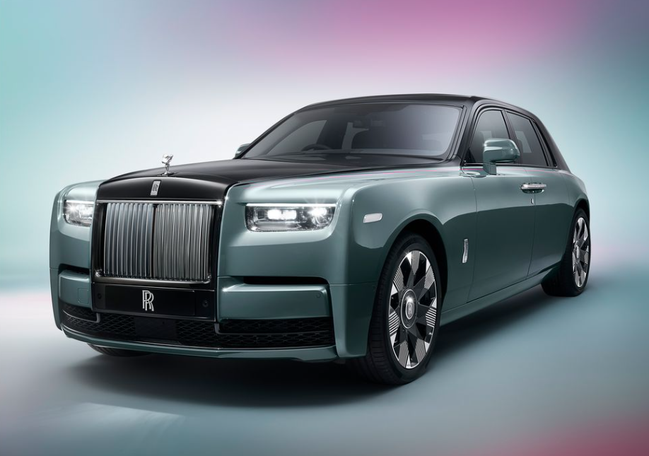 2024 Rolls-Royce Phantom