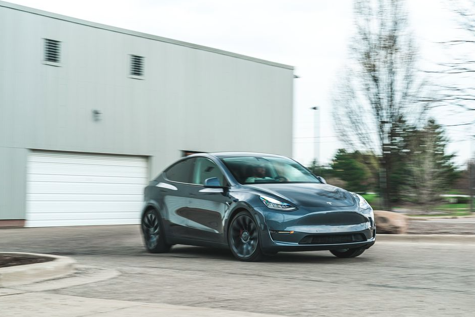 2024 Tesla Model Y