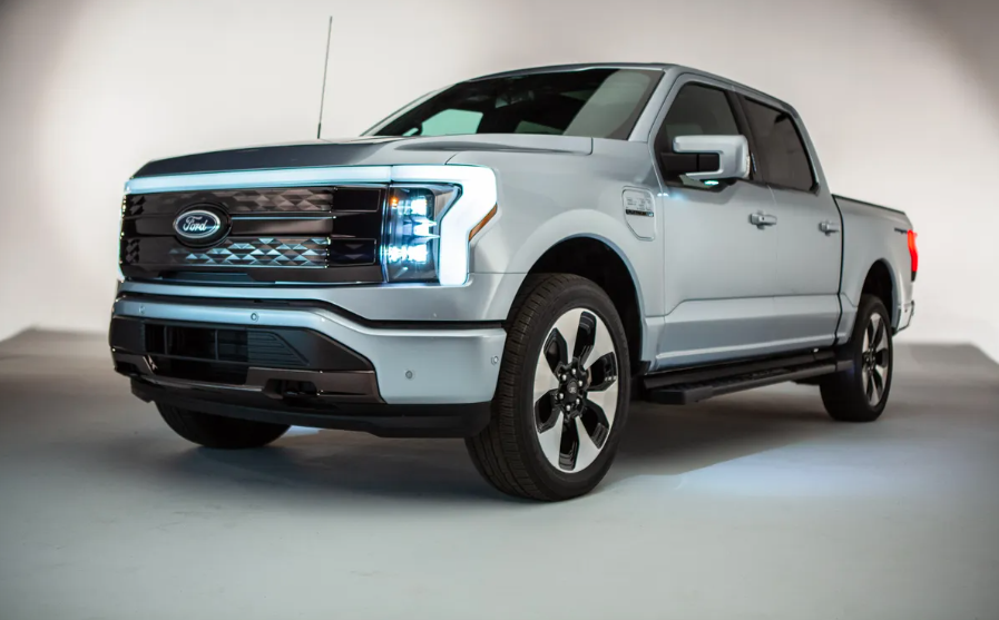 2024 Ford F-150 Lightning