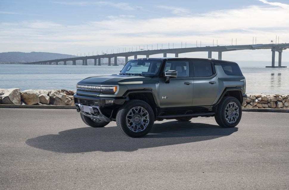 2024 GMC Hummer EV SUV